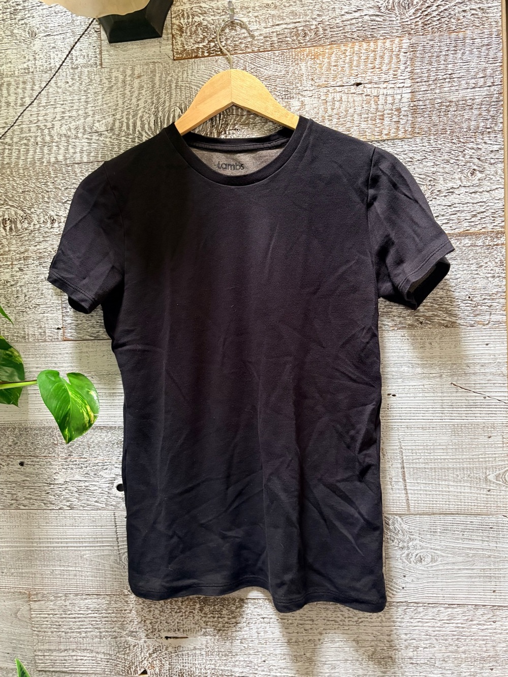 Lambs | Thick Wave-Blocking Faraday Classic Crewneck Tee - Women's L, Black